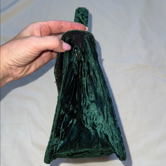 Aldo Embroidered Green Velvet woman’s Handbag - Picture 4 of 10